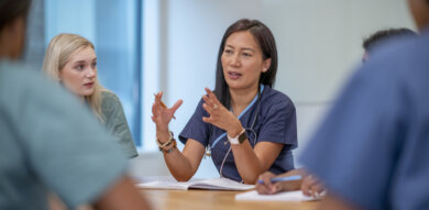 nurses meet to discuss policy design